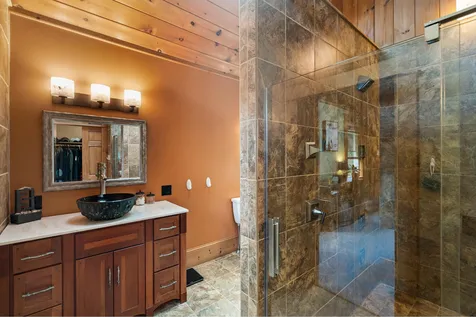 78 Amesbury Road Newton NH 03858