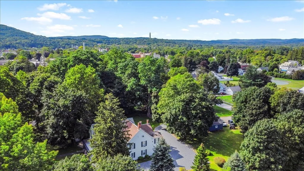 722 Main Street Bennington VT 05201