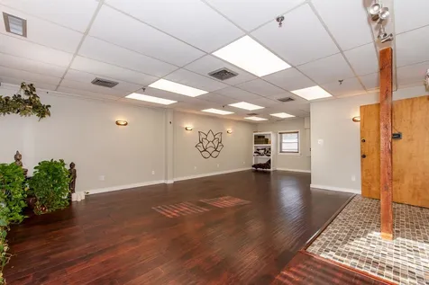 387 Lafayette Road Hampton NH 03842