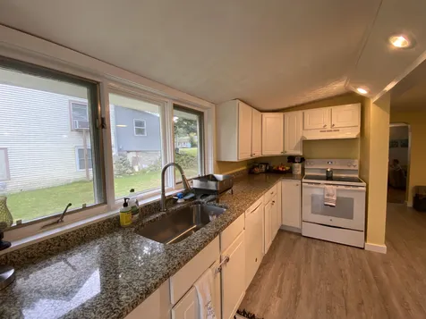 94 South Winchester Street Swanzey NH 03446