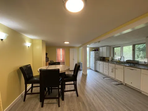 94 South Winchester Street Swanzey NH 03446