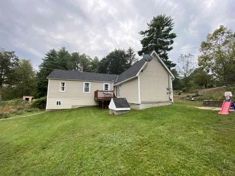94 South Winchester Street Swanzey NH 03446