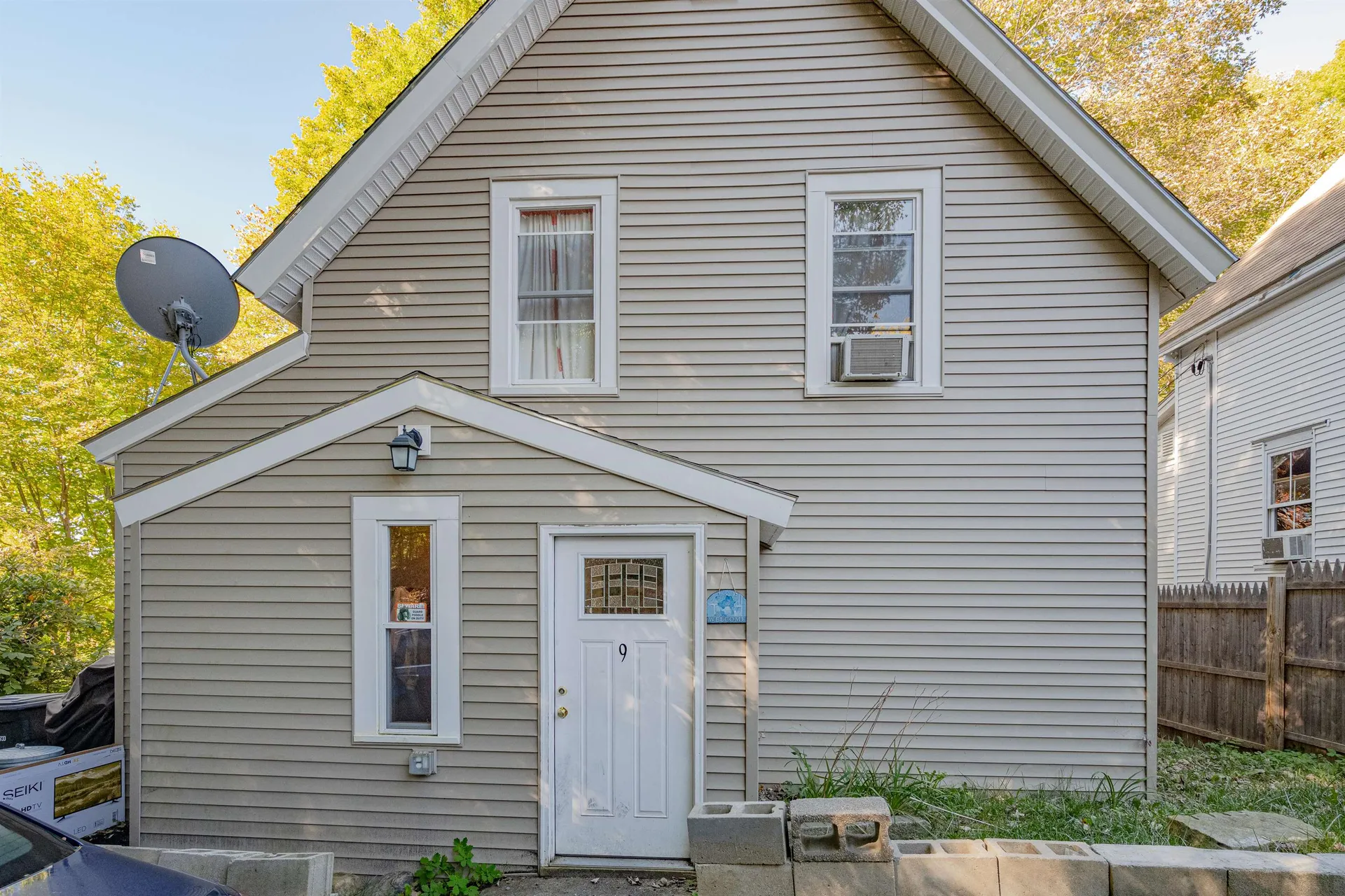 9 Maple Square Franklin NH 03235