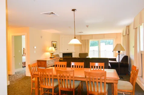 827/829 Q4 Jackson Gore Adams House Ludlow VT 05149
