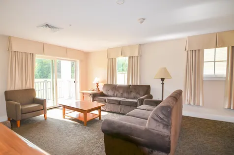 827/829 Q4 Jackson Gore Adams House Ludlow VT 05149