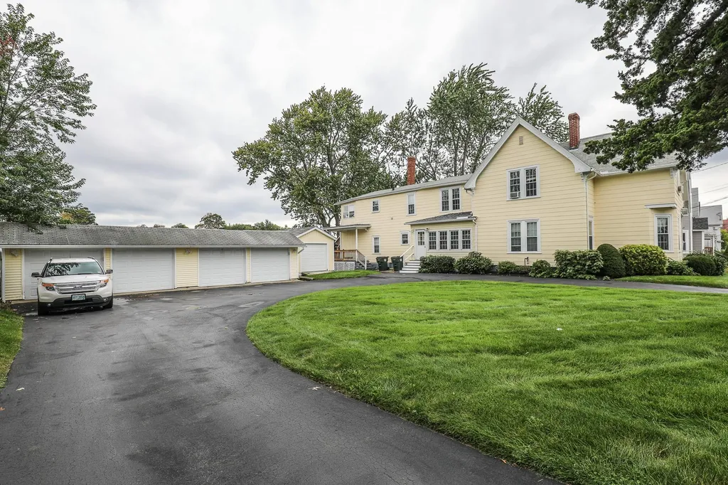202 Jewett Street Manchester NH 03103