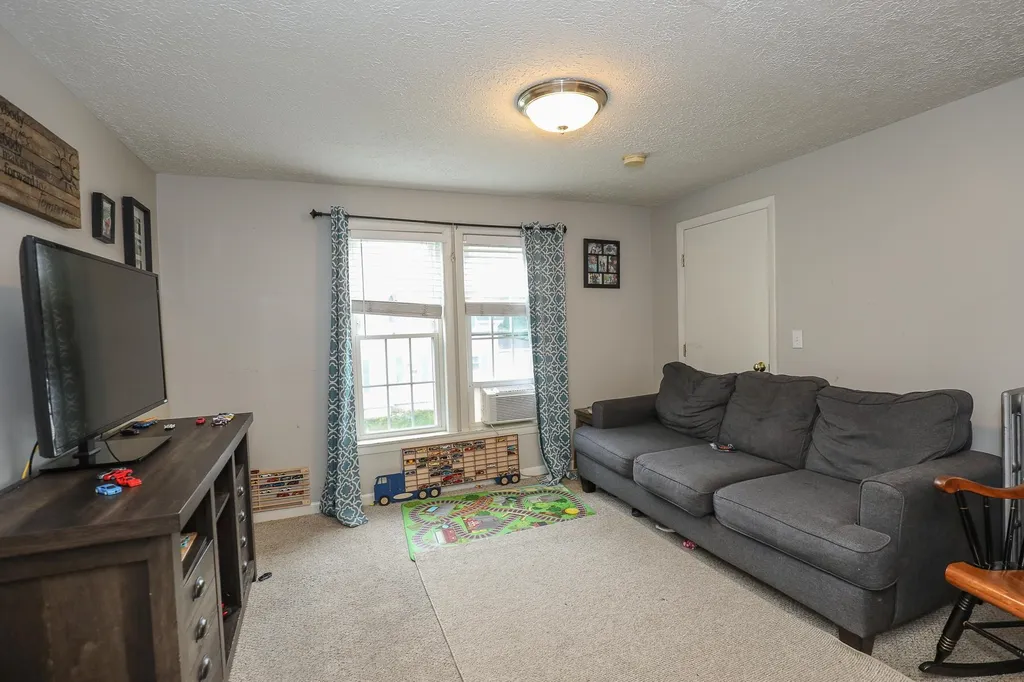 202 Jewett Street Manchester NH 03103