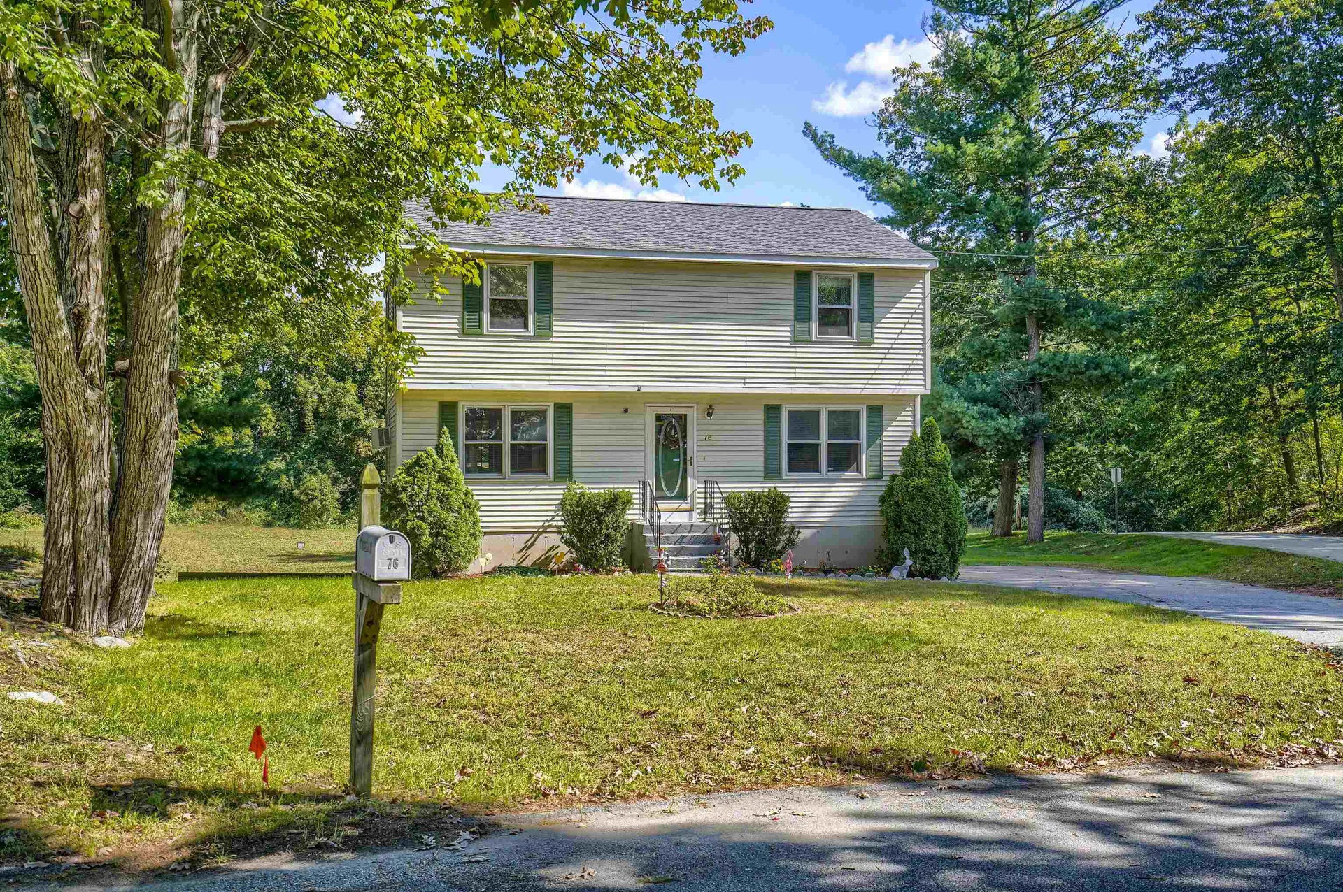 76 Gosselin Road Manchester NH 03103