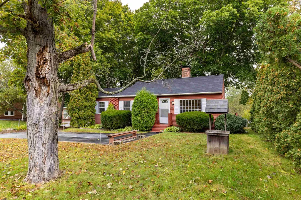205 Main Street Epping NH 03042