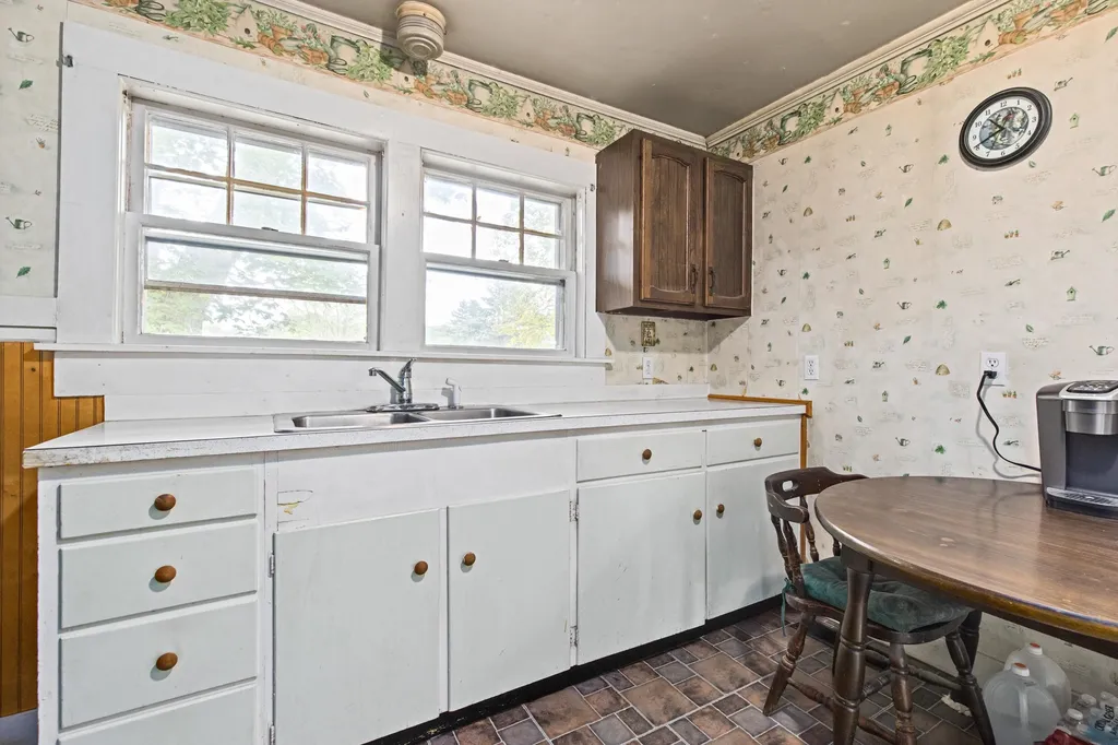 205 Main Street Epping NH 03042
