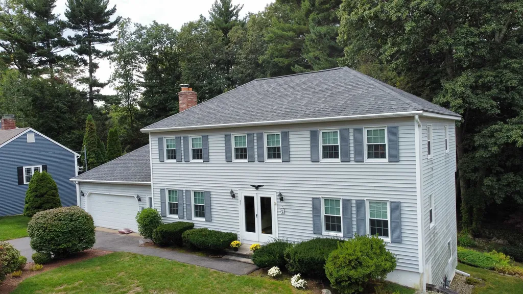 87 Peele Road Nashua NH 03062