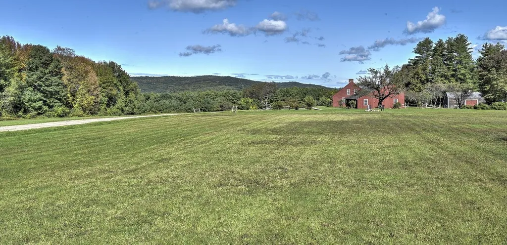 158 Christian Hill Road Swanzey NH 03446