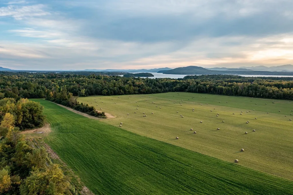 3400 Lake Road Charlotte VT 05445