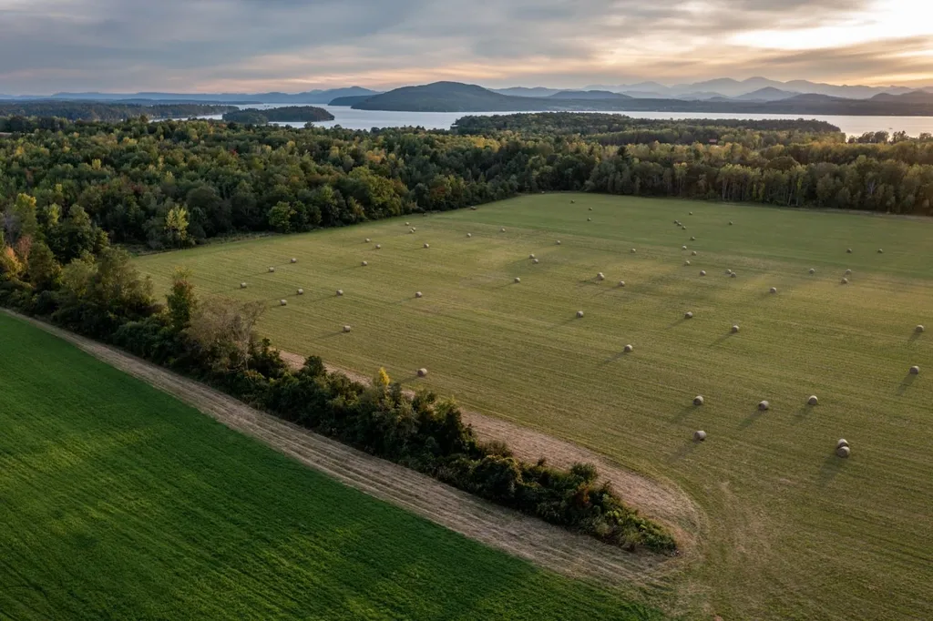 3400 Lake Road Charlotte VT 05445
