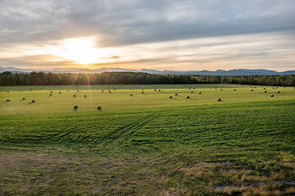 3400 Lake Road Charlotte VT 05445