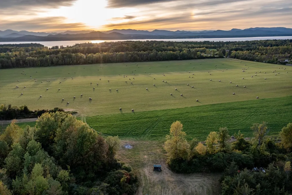 3400 Lake Road Charlotte VT 05445