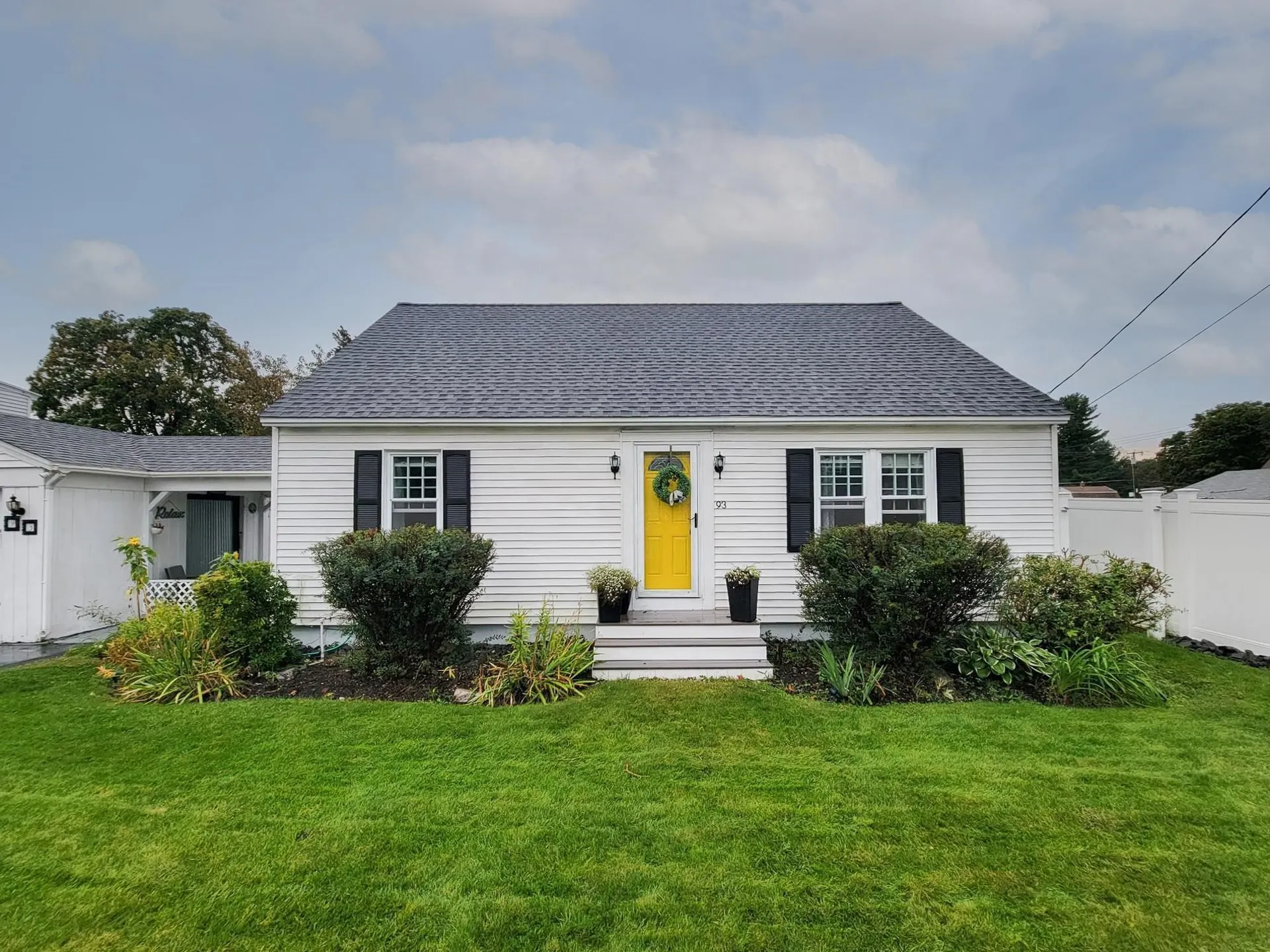 93 Monroe Street Nashua NH 03060-4446