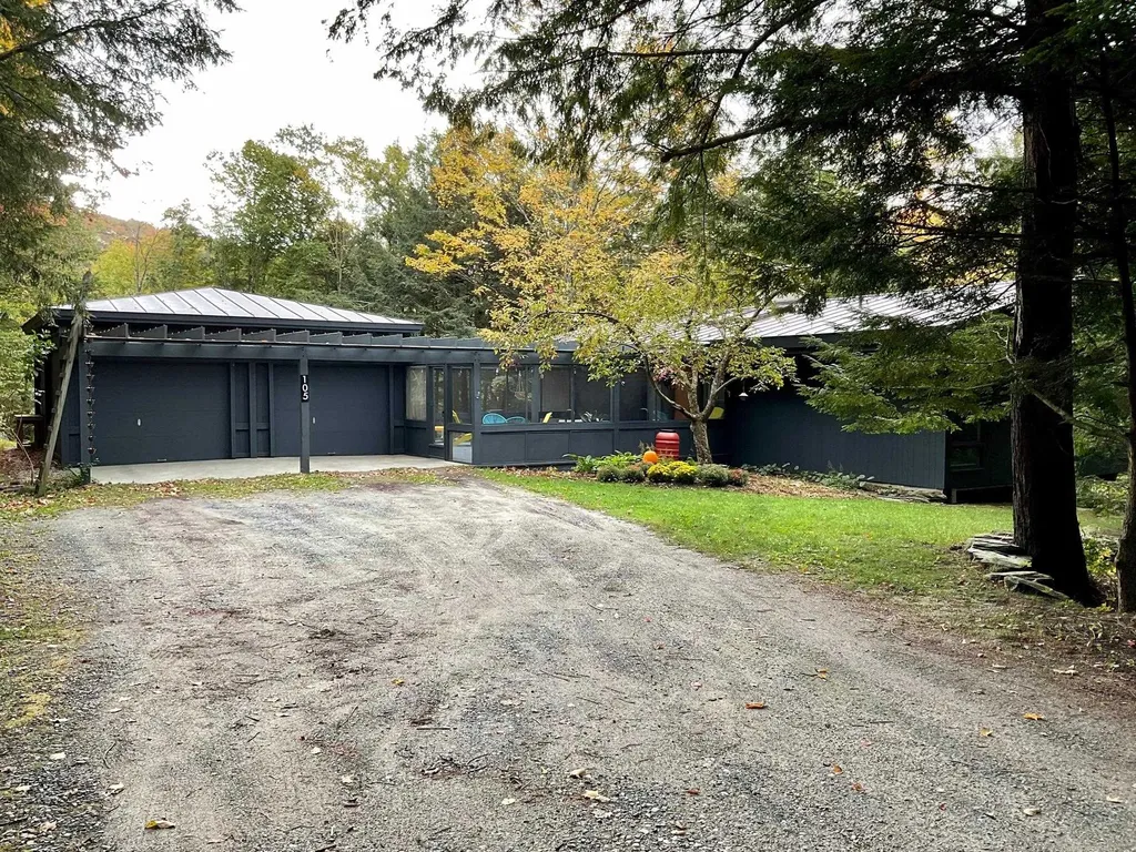 105 Sugarbush Access Road Warren VT 05674