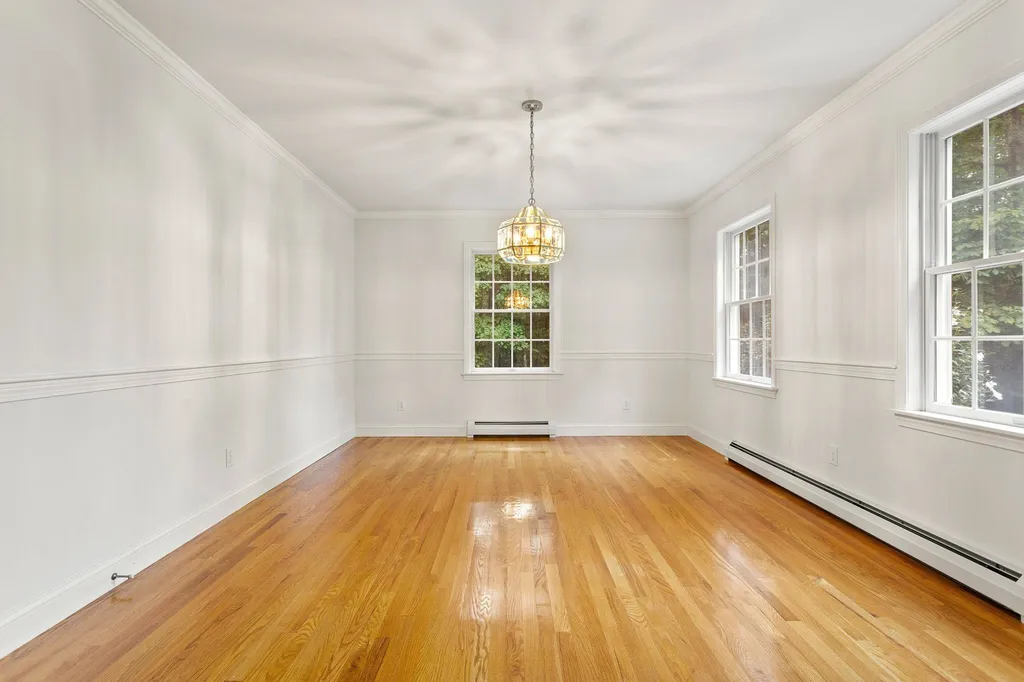 24 Heritage Drive Hampton NH 03842