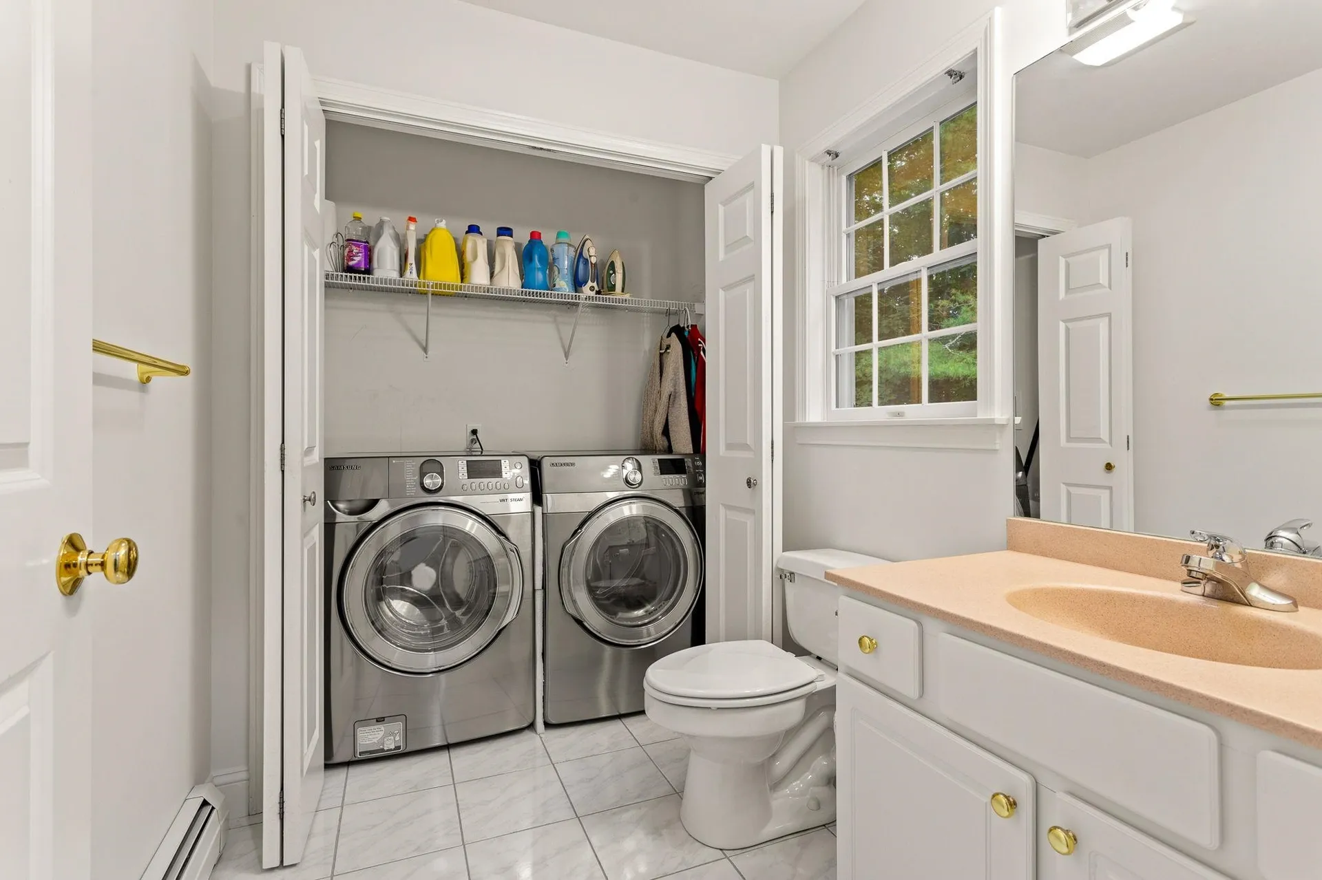 24 Heritage Drive Hampton NH 03842