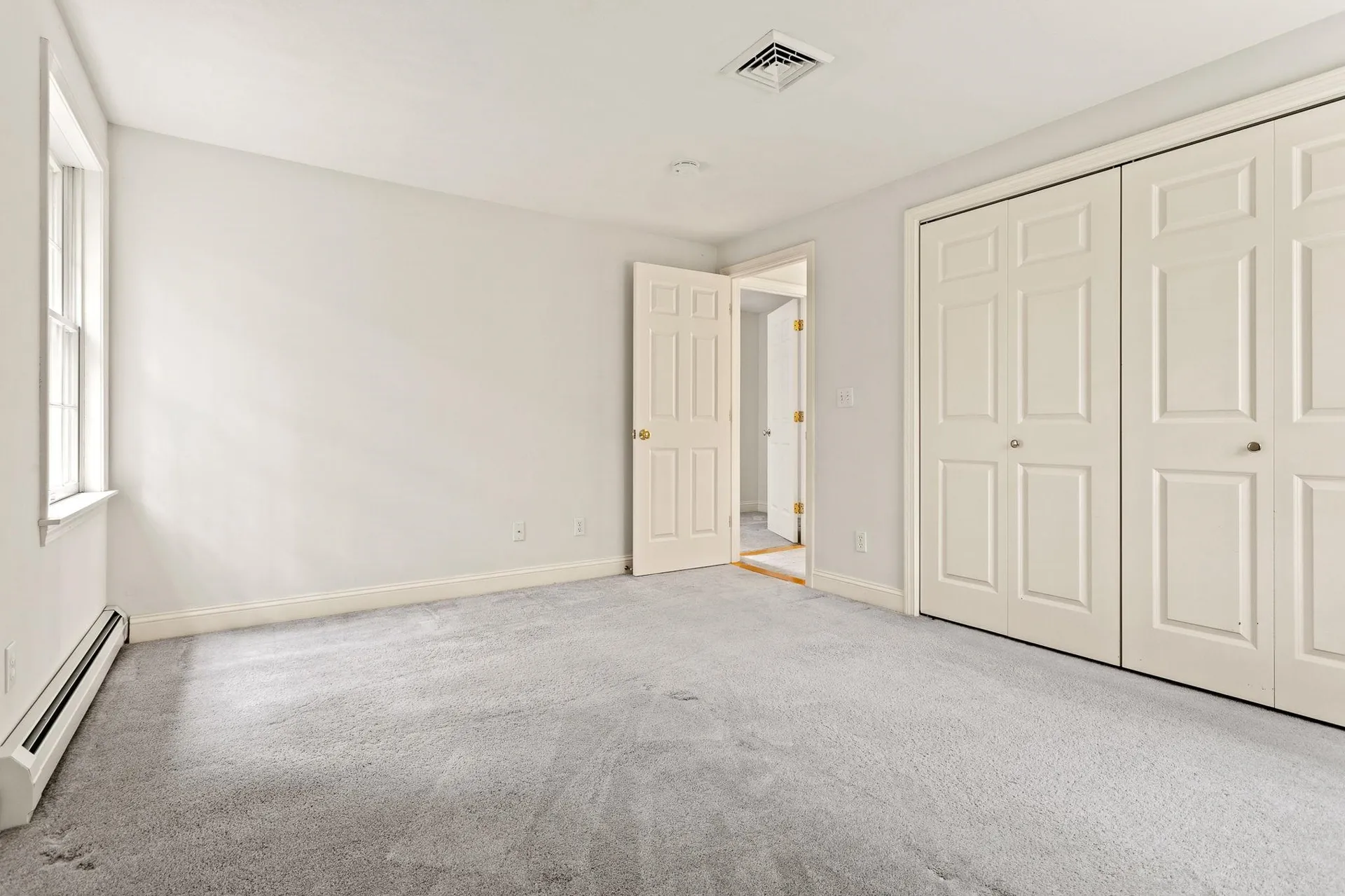 24 Heritage Drive Hampton NH 03842