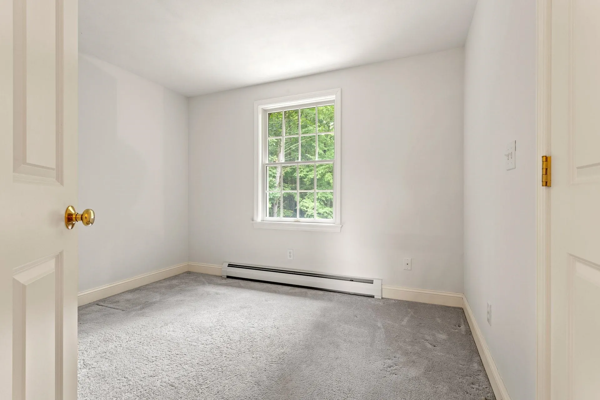 24 Heritage Drive Hampton NH 03842