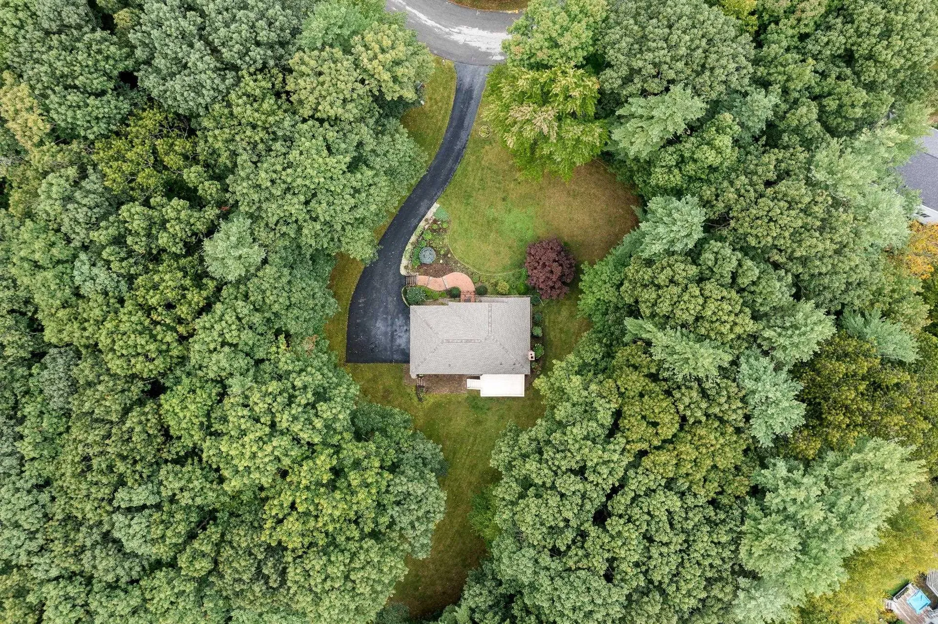 24 Heritage Drive Hampton NH 03842
