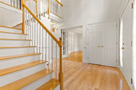 24 Heritage Drive Hampton NH 03842