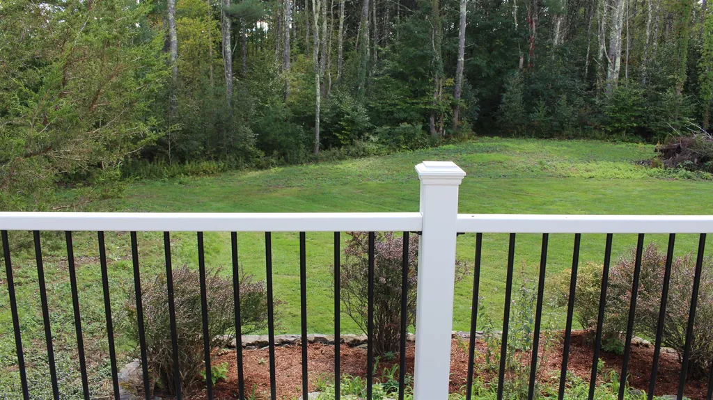 140 North Road East Kingston NH 03827