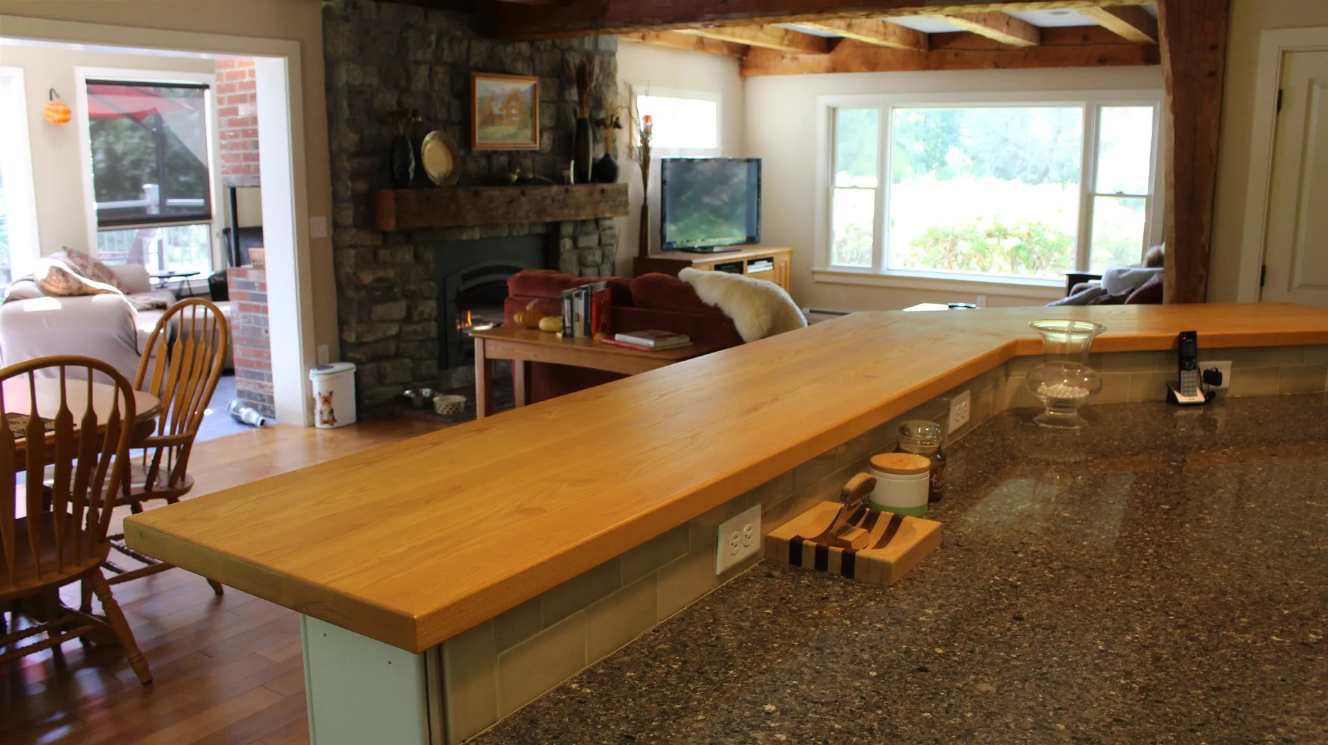 140 North Road East Kingston NH 03827