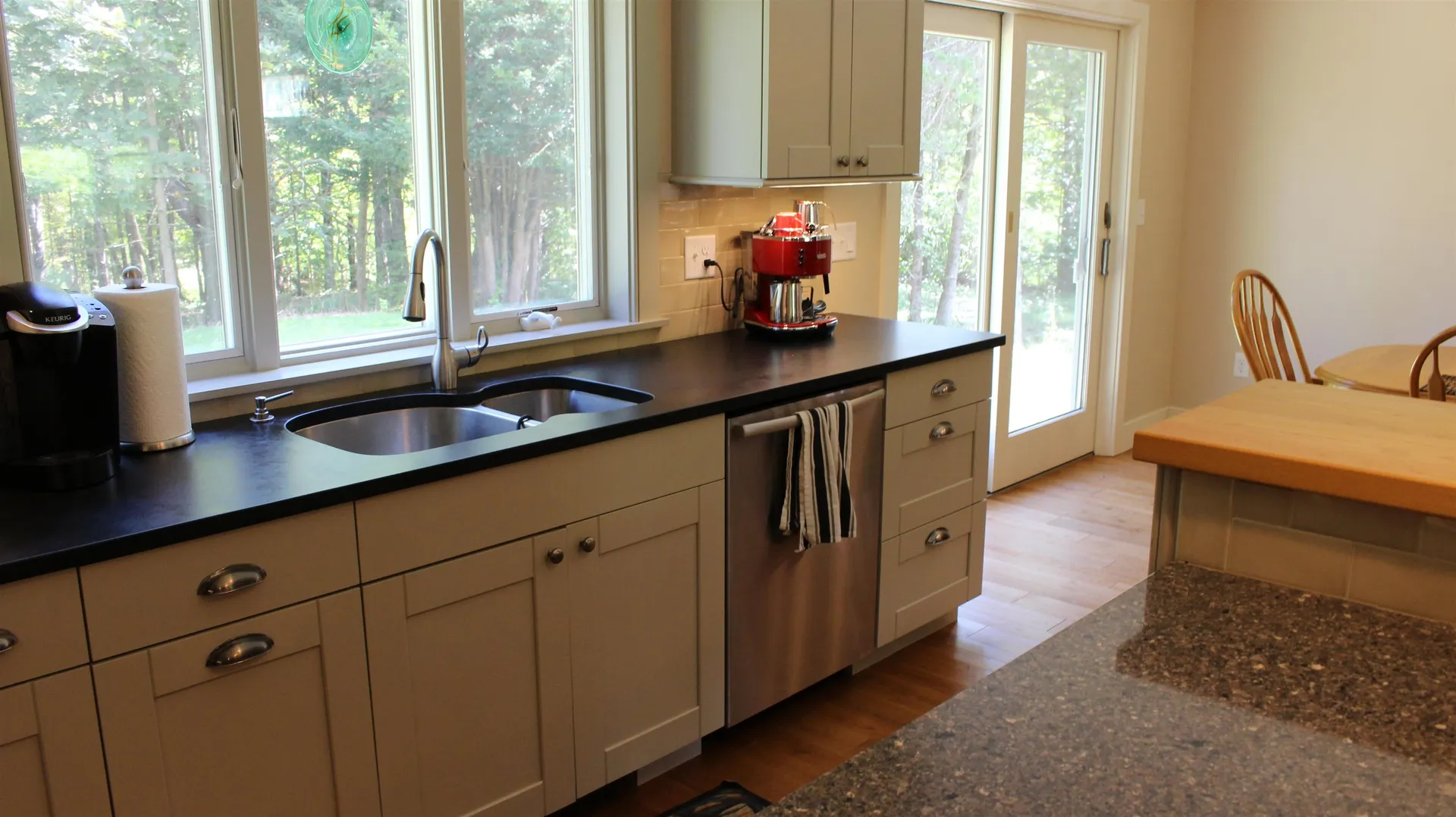 140 North Road East Kingston NH 03827