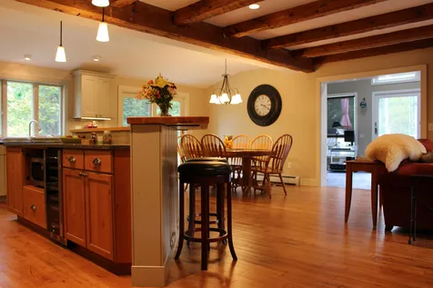 140 North Road East Kingston NH 03827