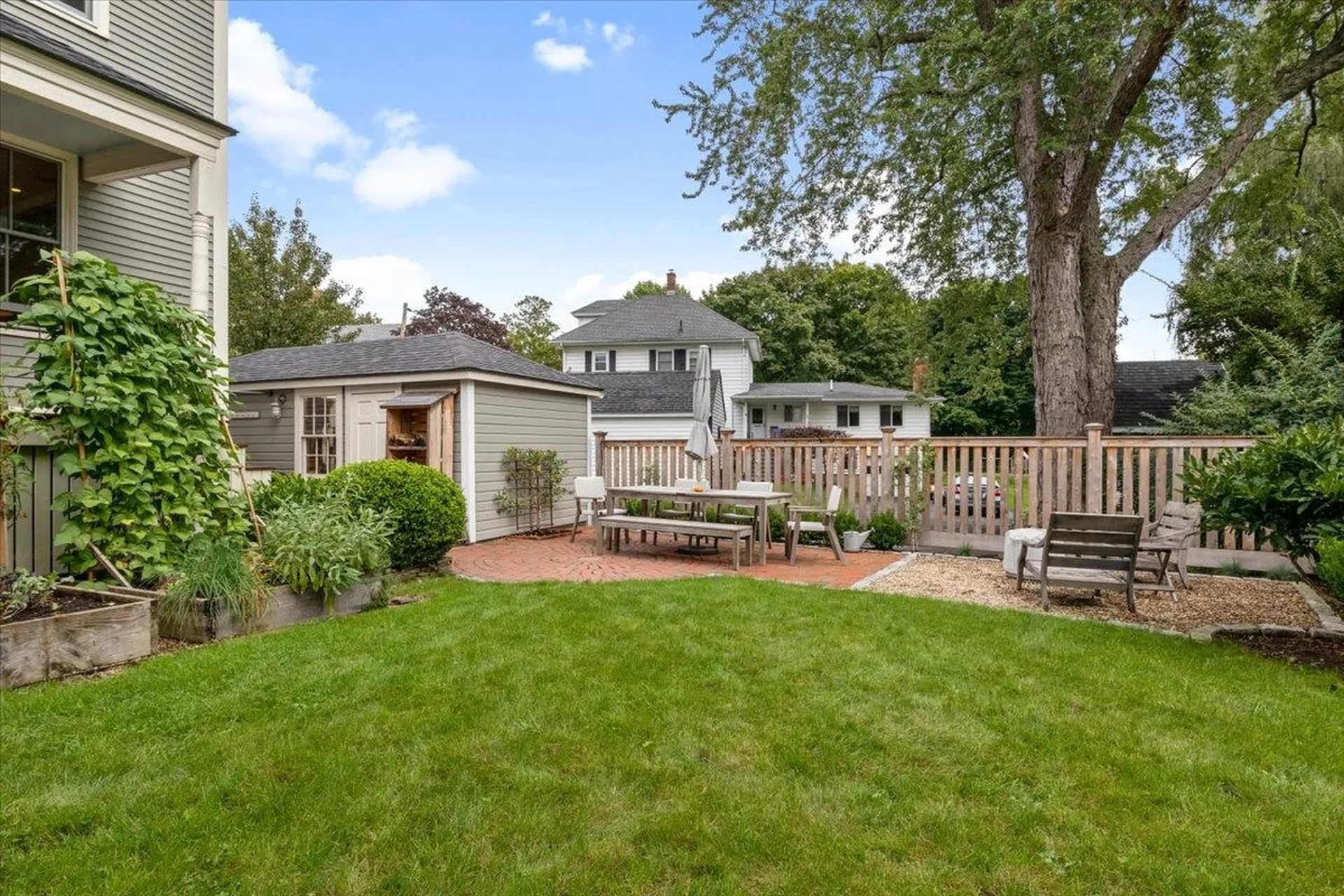 10 New Castle Avenue Portsmouth NH 03801