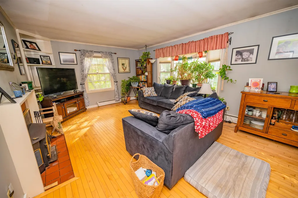 105 Hackamore Road Montpelier VT 05602