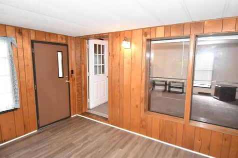18 Chapparel Drive Londonderry NH 03053