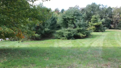 144 North Road East Kingston NH 03827