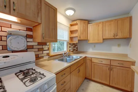 22 Sewall Road Portsmouth NH 03801