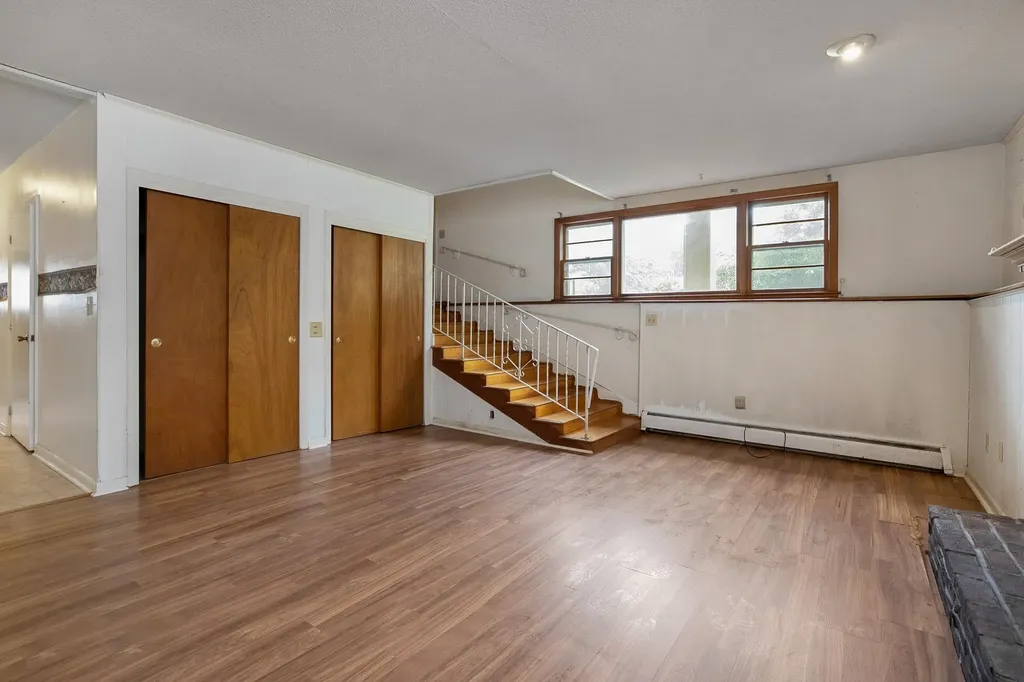 22 Harding Road Portsmouth NH 03801