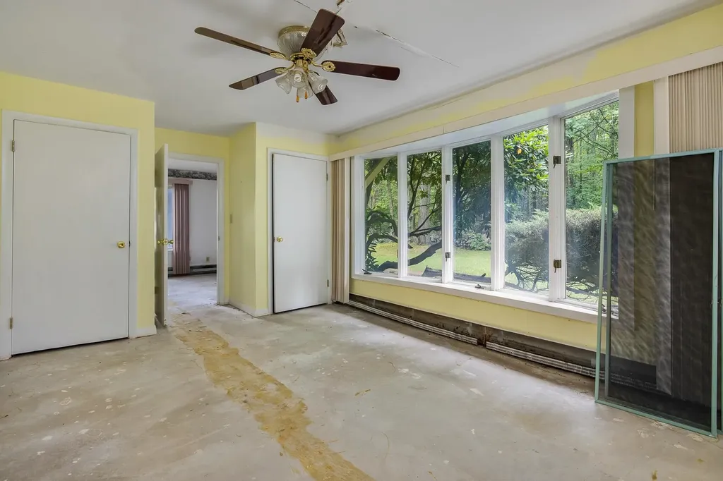 22 Harding Road Portsmouth NH 03801