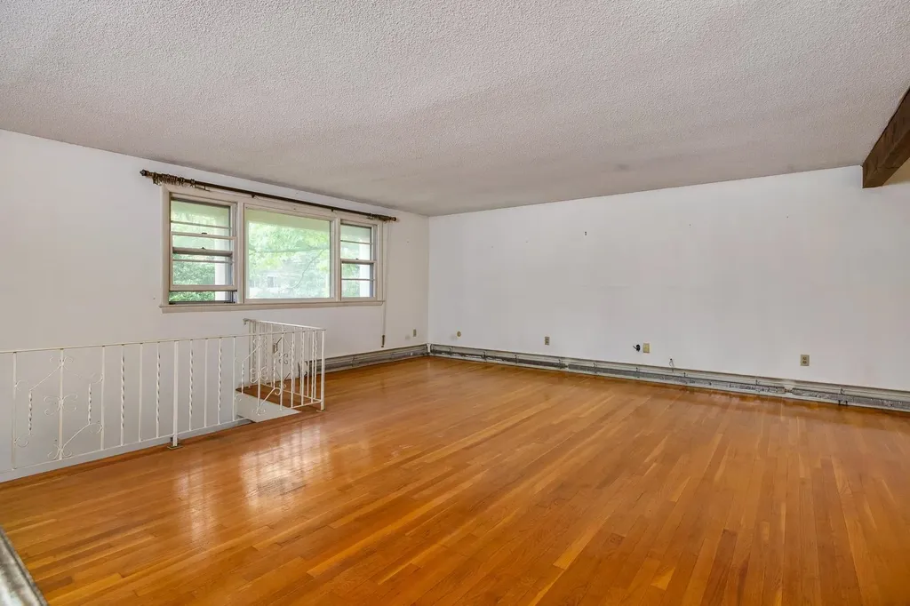 22 Harding Road Portsmouth NH 03801