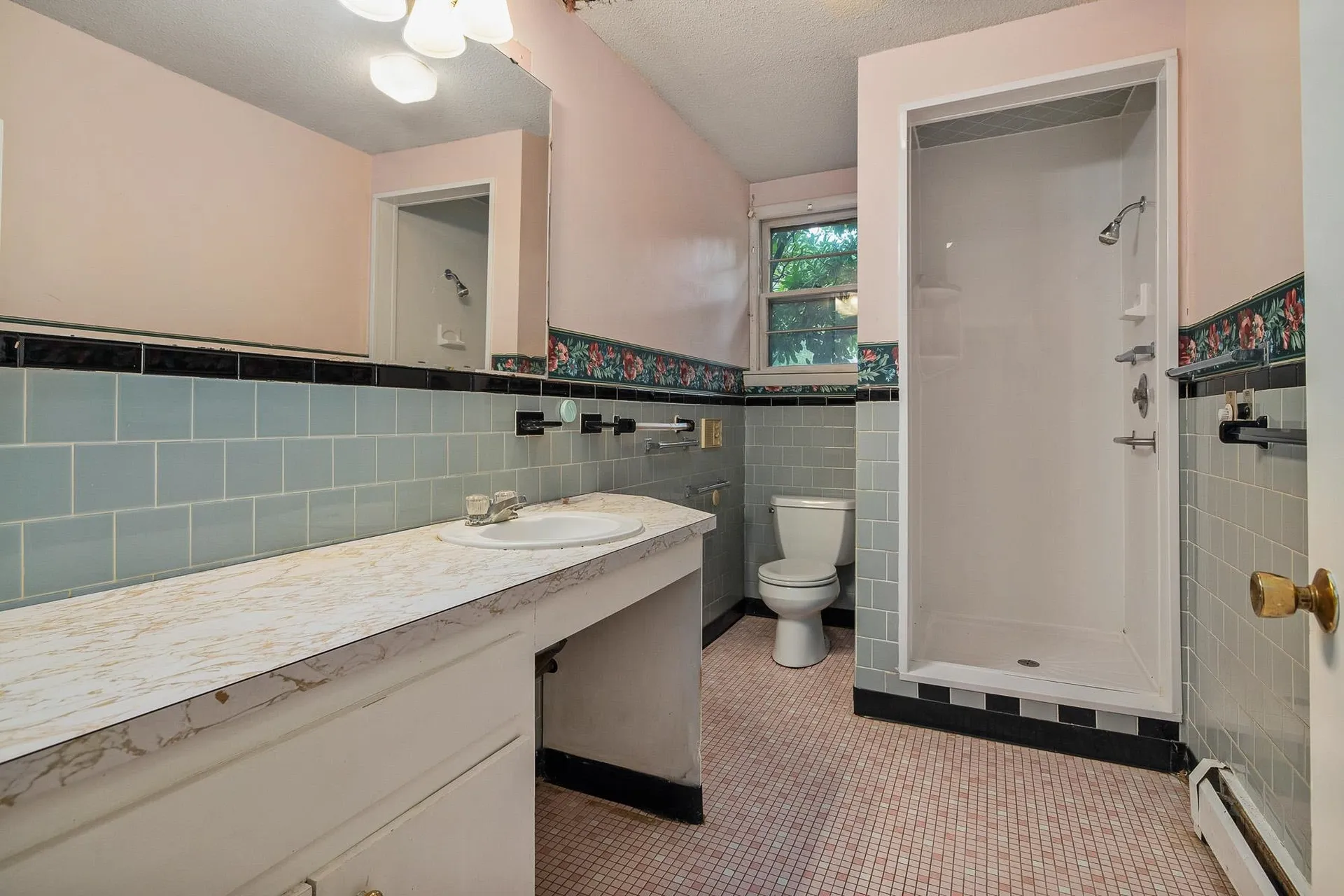 22 Harding Road Portsmouth NH 03801