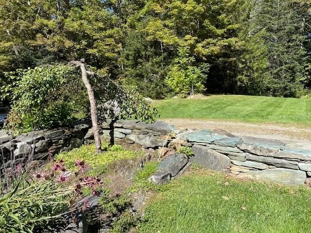 215 Pine Street Warren VT 05674
