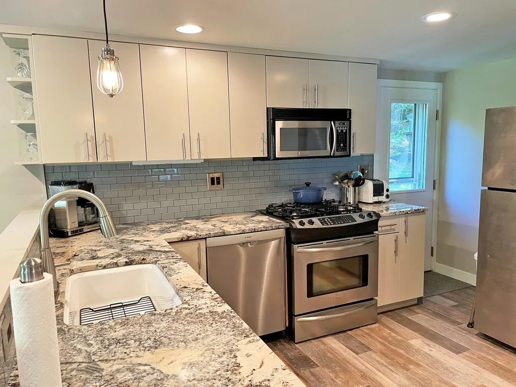 215 Pine Street Warren VT 05674