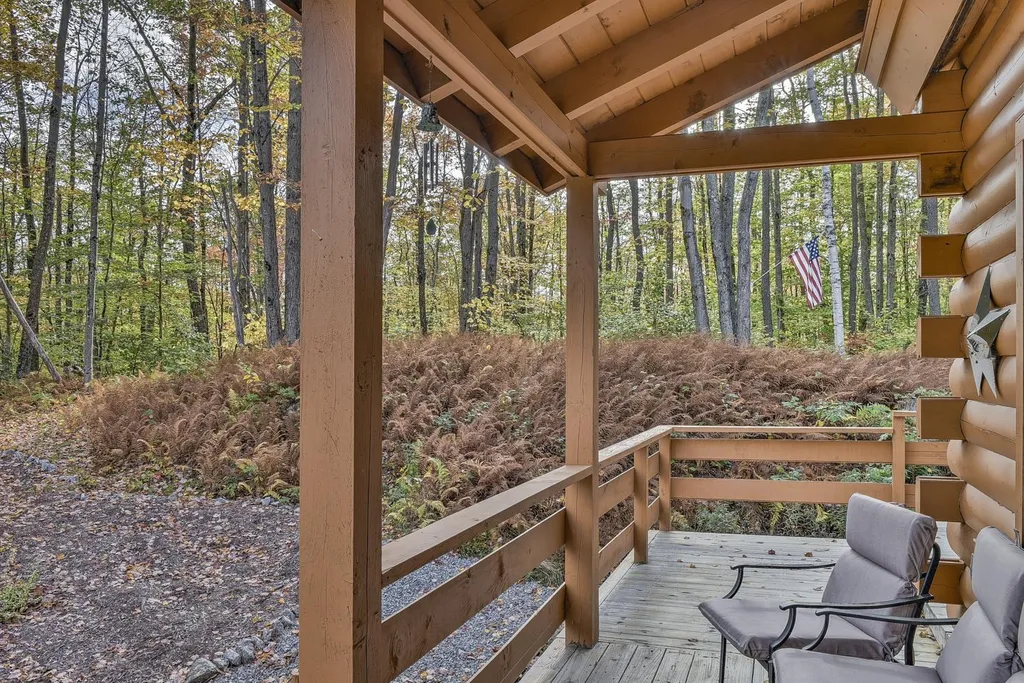 373 Tigola Trail Stoddard NH 03464