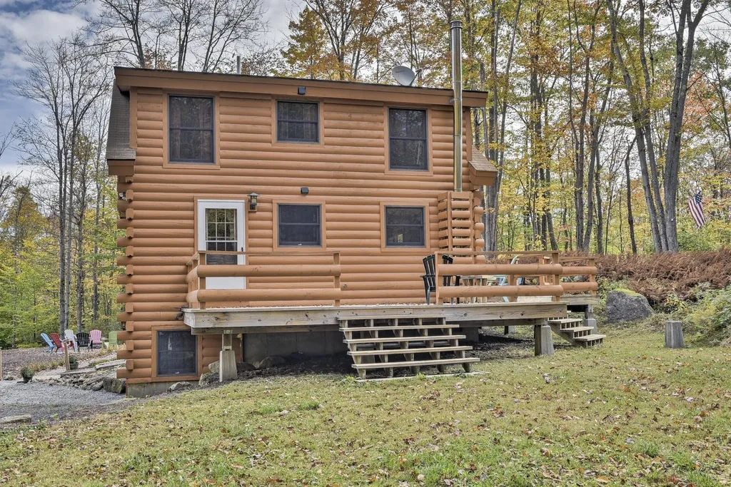 373 Tigola Trail Stoddard NH 03464