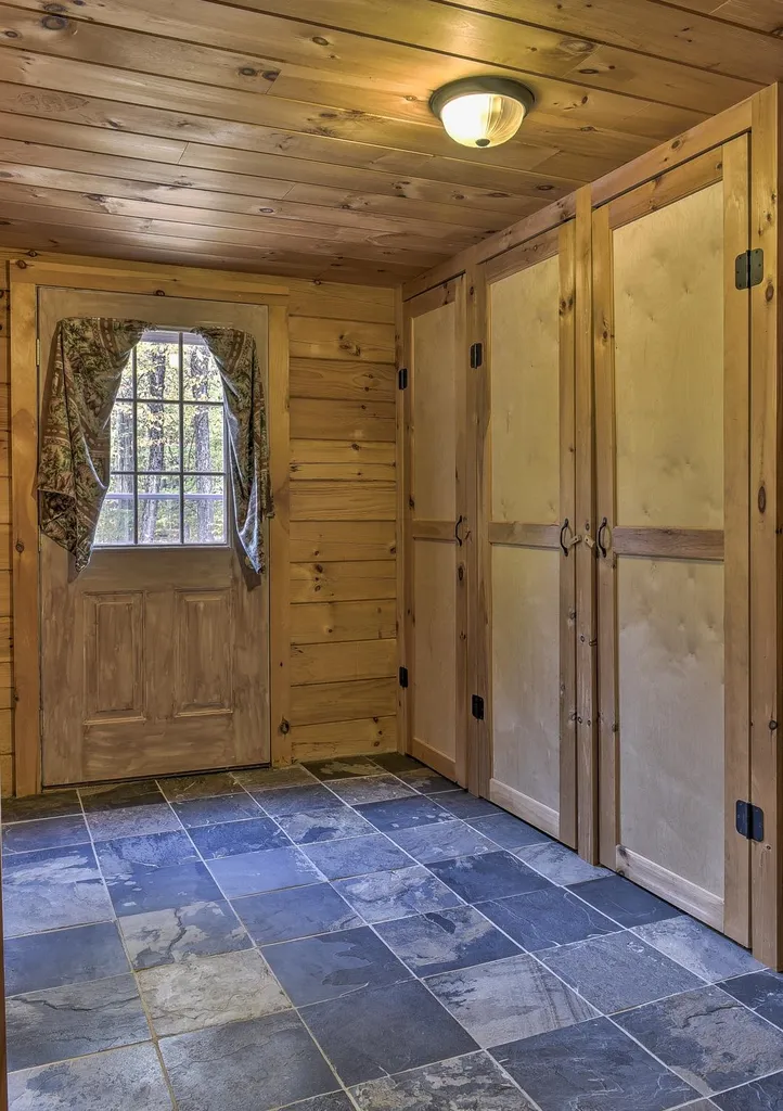 373 Tigola Trail Stoddard NH 03464