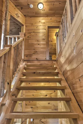 373 Tigola Trail Stoddard NH 03464