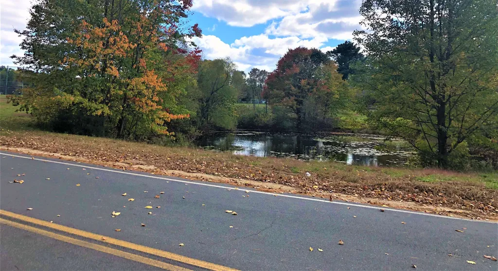 17 Chase Street Kingston NH 03848