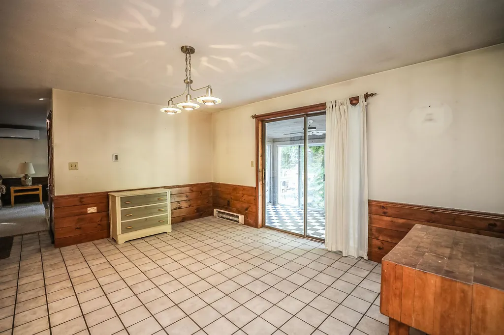17 Abbot Hill Acres Wilton NH 03086