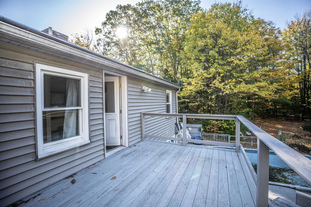 17 Abbot Hill Acres Wilton NH 03086